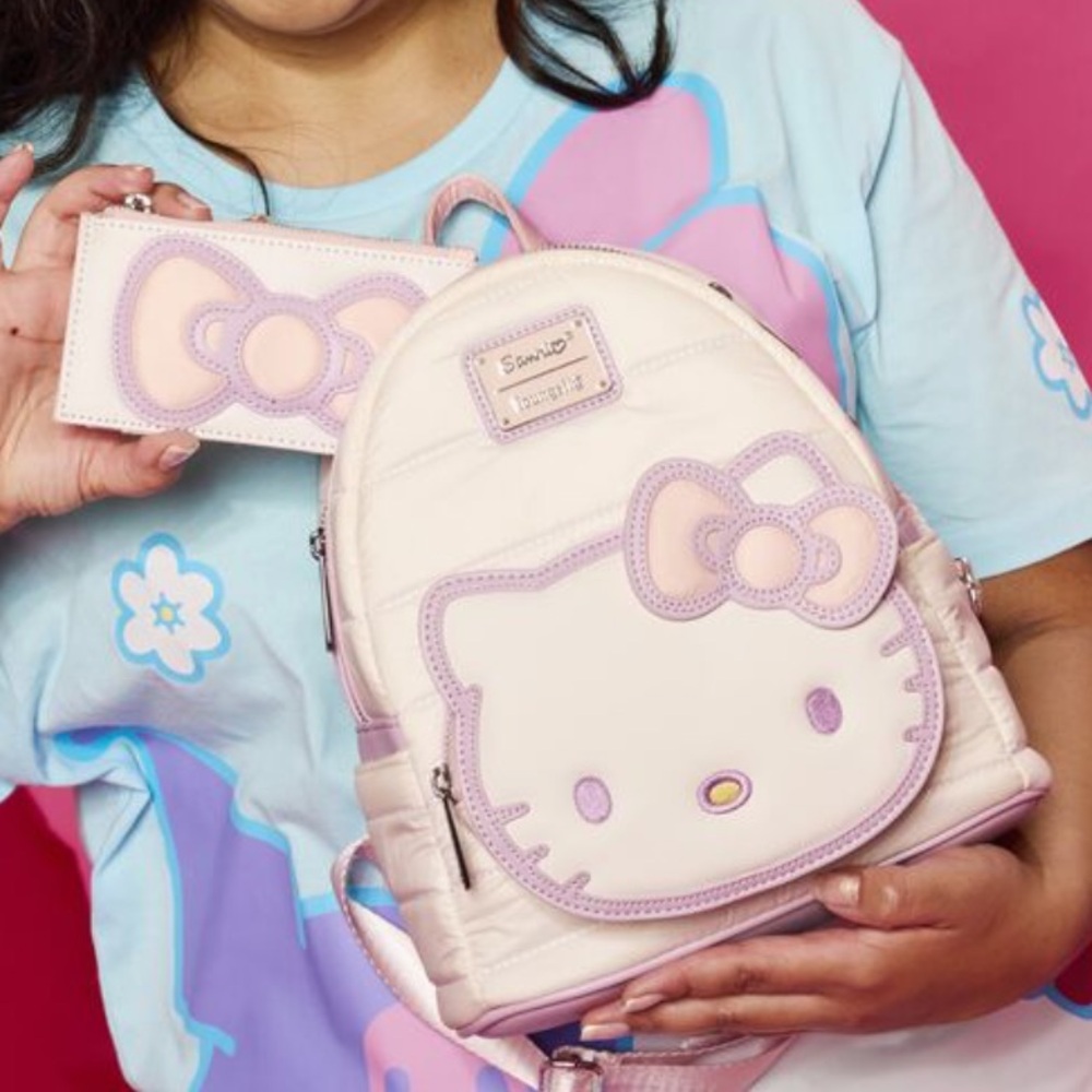 Loungefly Sanrio Exclusive Hello Kitty Quilted Texture Set